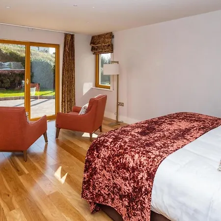 House Guest house 4*