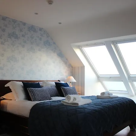 Inch House Guest house