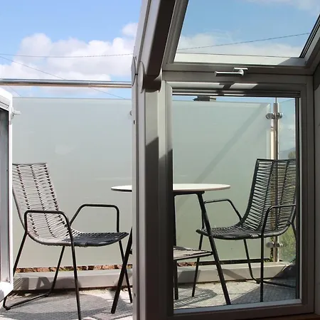 House 4* Inch (Kerry)