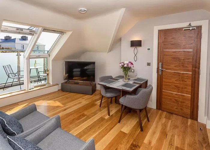 Pensionat House 4*
