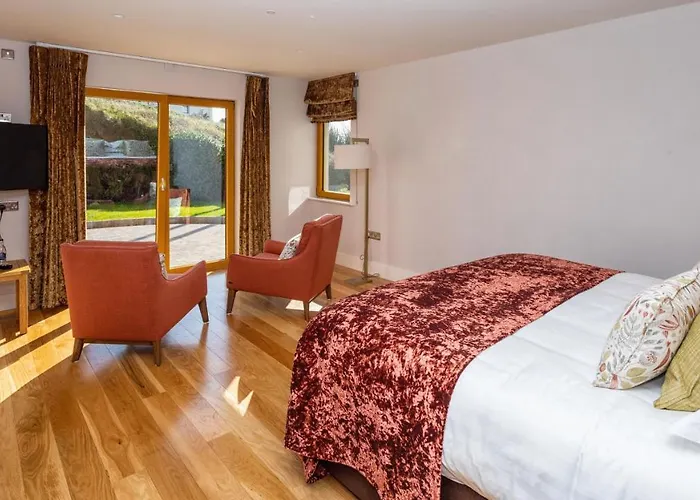 House Pensionat 4*