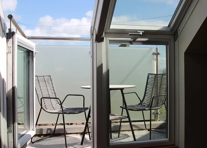 House 4* Inch (Kerry)